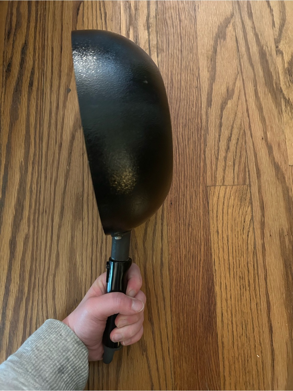 Black 9 Inch Pan - Picture 2 of 7